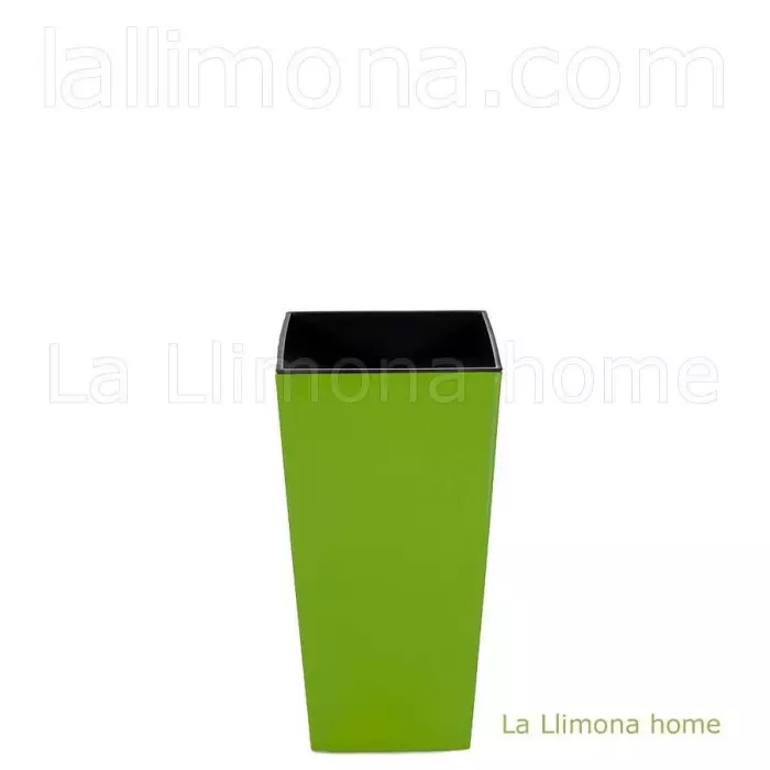 Cubremacetas plástico verde 26 · Macetas y jardín · La Llimona home